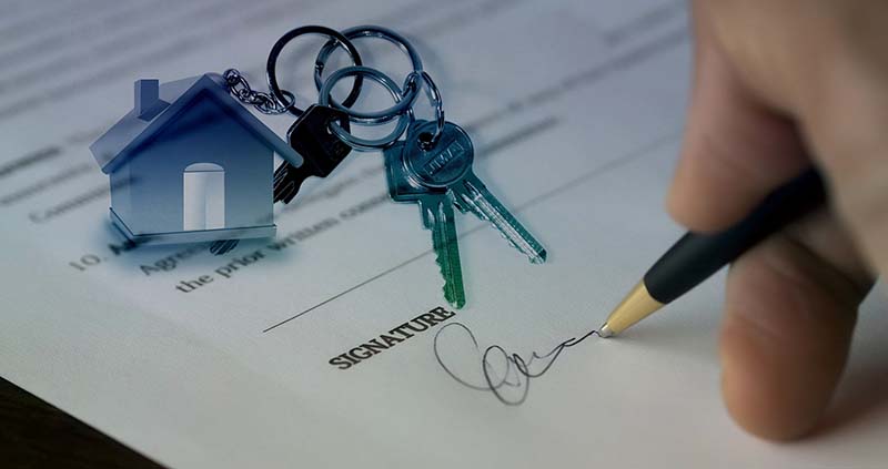 Immobilienverkauf Unterschrift